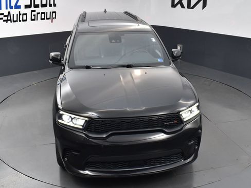 Used 2024 Dodge Durango GT RWD image 16
