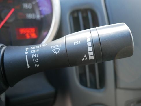 Used 2017 Nissan 370Z Coupe image 21