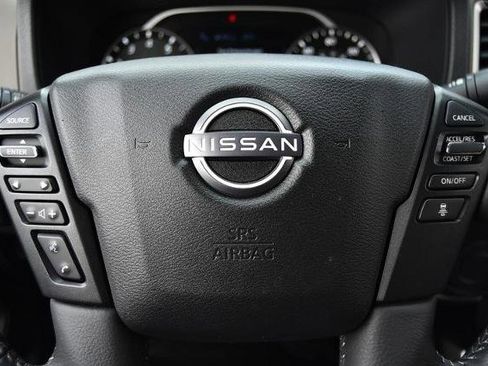 Certified 2024 Nissan Frontier SV w/ Technology Package image 22