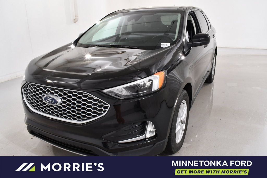 Used 2024 Ford Edge SEL w/ Convenience Package AWD/4WD image 2