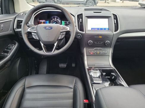 Certified 2020 Ford Edge SEL w/ Convenience Package image 12