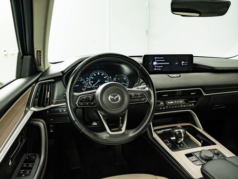 Used 2024 MAZDA CX-90 3.3 Turbo w/ Preferred Plus AWD/4WD image 33