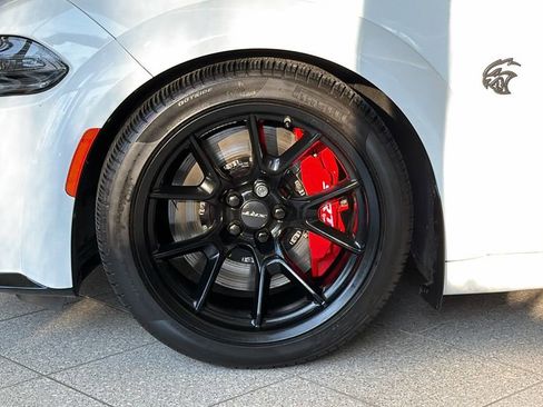 Used 2023 Dodge Charger SRT Hellcat w/ Harman/Kardon Audio Group image 5
