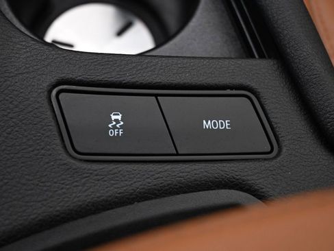 Used 2021 Cadillac XT5 Premium Luxury image 32