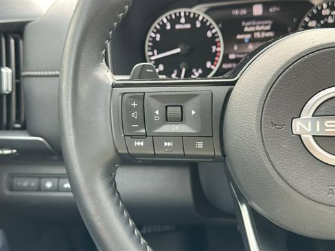 Certified 2023 Nissan Pathfinder SL image 14