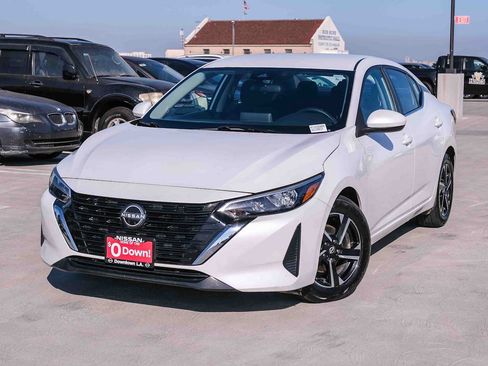Used 2024 Nissan Sentra SV FWD image 1