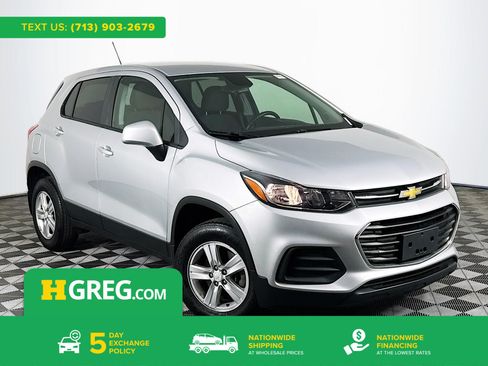 Used 2020 Chevrolet Trax LS w/ Tint and Cruise Package AWD/4WD image 1