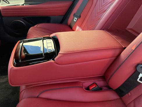 Used 2025 Genesis G80 2.5T Sport Prestige image 14