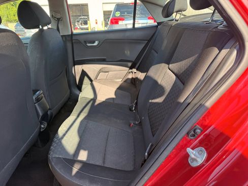 Used 2020 Kia Rio S FWD image 21