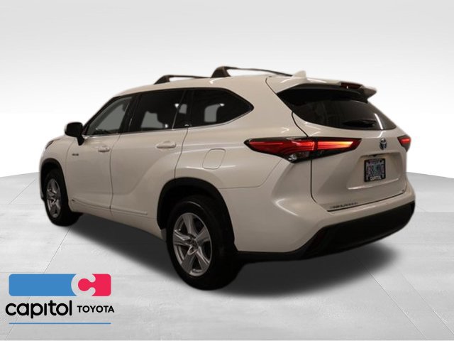 Used 2020 Toyota Highlander LE AWD/4WD image 4