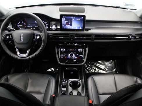 Used 2022 Lincoln Corsair AWD w/ Equipment Group 101A image 18