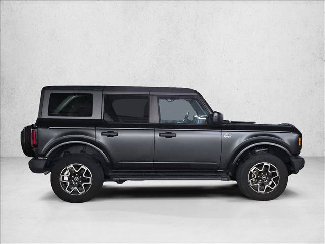 Used 2023 Ford Bronco Outer Banks AWD/4WD image 4
