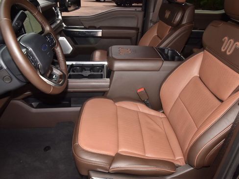 Certified 2025 Ford F250 King Ranch AWD/4WD image 13