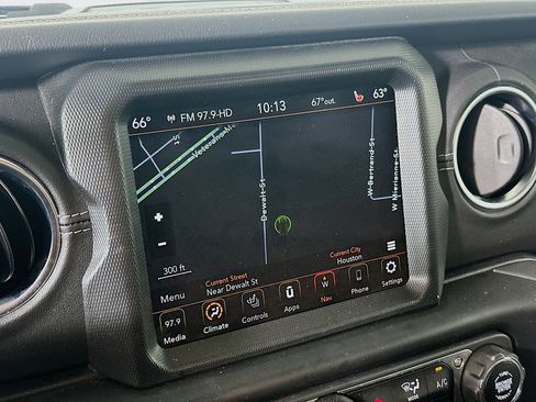 Used 2023 Jeep Wrangler Unlimited Sahara w/ Dual Top Group AWD/4WD image 21
