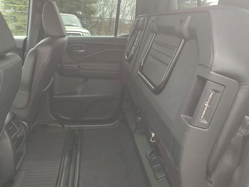 Used 2023 Honda Ridgeline Black Edition image 29