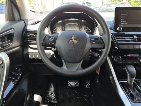 Used 2022 Mitsubishi Eclipse Cross LE AWD/4WD image 13