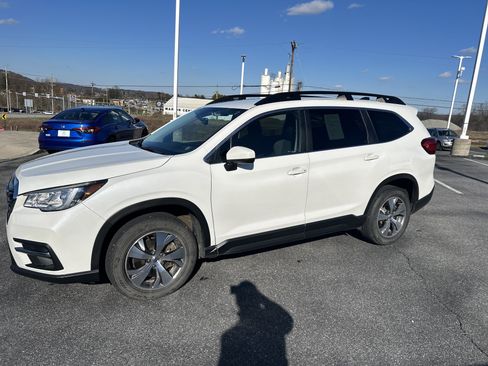 Used 2019 Subaru Ascent Premium image 27