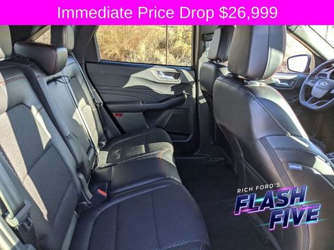 New 2025 Ford Escape ST-Line w/ Equipment Group 301A image 24