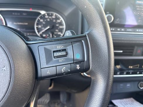 Used 2023 Nissan Rogue SV AWD/4WD image 14