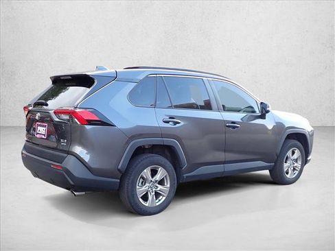 Used 2023 Toyota RAV4 XLE w/ Convenience Package AWD/4WD image 4