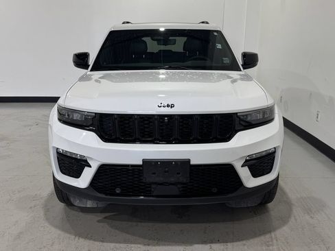 Used 2024 Jeep Grand Cherokee Limited w/ Luxury Tech Group II AWD/4WD image 10