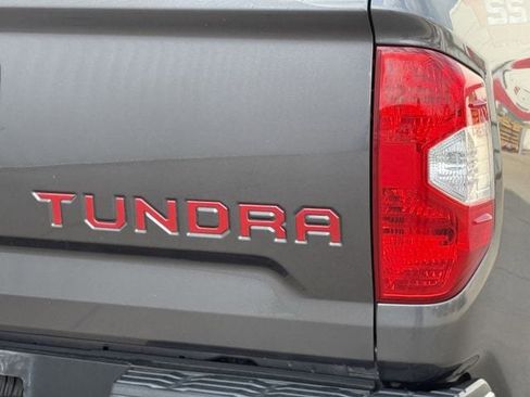Used 2019 Toyota Tundra SR5 w/ SR5 Upgrade Package image 5