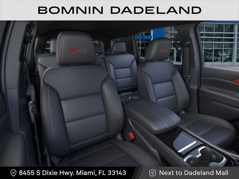 New 2026 Chevrolet Traverse Z71 image 16