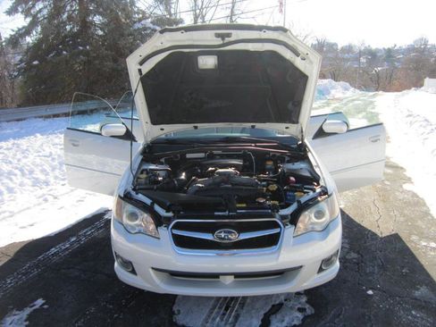 Used 2009 Subaru Legacy 2.5i Limited image 26