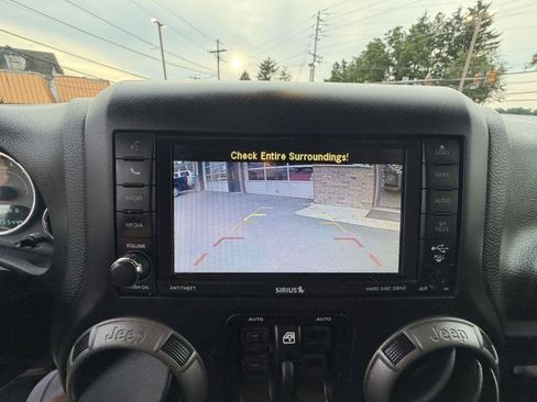 Used 2016 Jeep Wrangler Unlimited Sport w/ Quick Order Package 24S AWD/4WD image 25