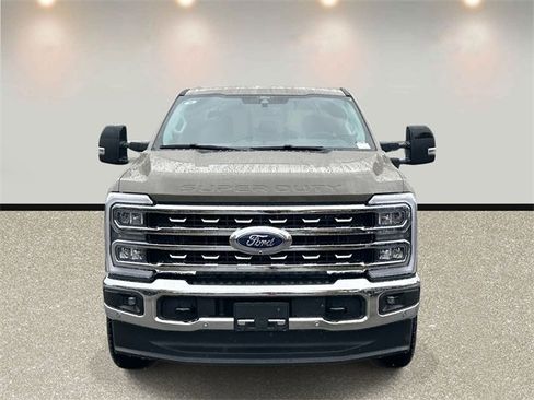New 2026 Ford F250 Lariat w/ Lariat Ultimate Package image 2