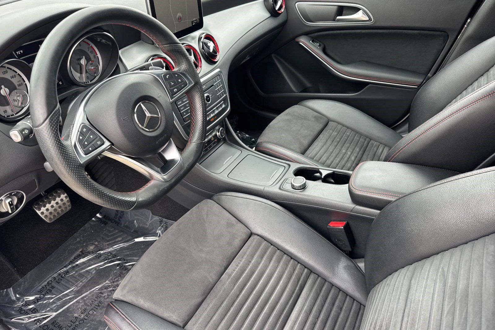 Used 2016 Mercedes-Benz CLA 250 image 4