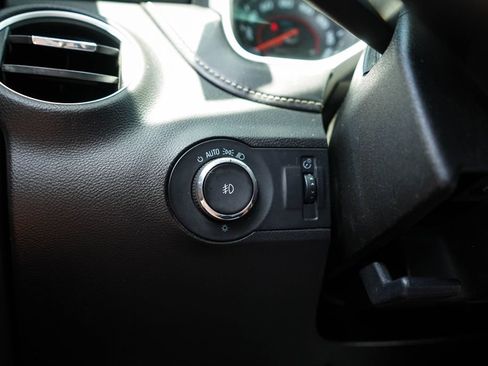 Used 2015 Chevrolet Camaro LT RWD image 28