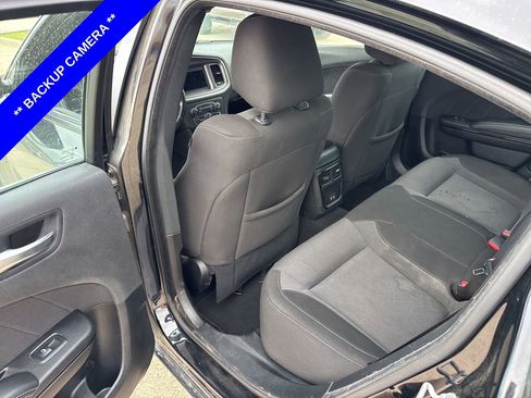 Used 2022 Dodge Charger SXT w/ Blacktop Package RWD image 7