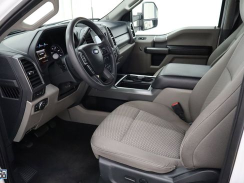 Used 2022 Ford F250 XLT w/ XLT Premium Package image 25