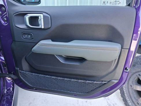 New 2026 Jeep Gladiator Mojave image 24