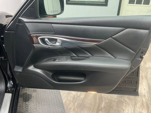 Used 2013 INFINITI M37 x w/ Premium Pkg image 38