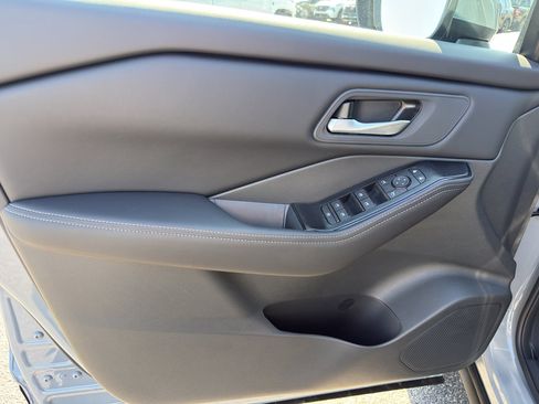 New 2026 Nissan Rogue SV image 13