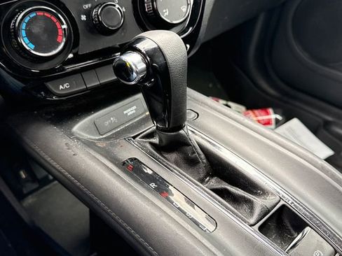 Used 2016 Honda HR-V LX image 30