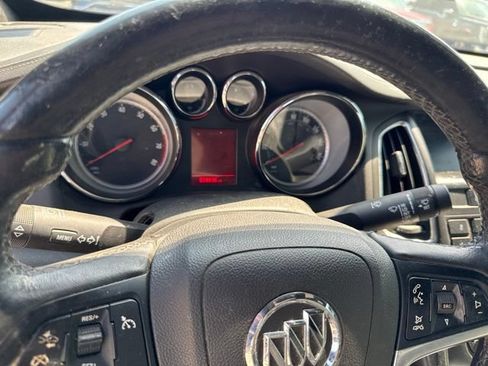 Used 2019 Buick Cascada Premium FWD image 9