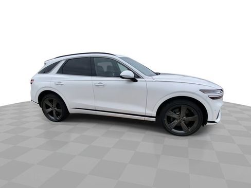 Used 2025 Genesis GV70 3.5T Sport w/ Sport Prestige Package AWD/4WD image 3