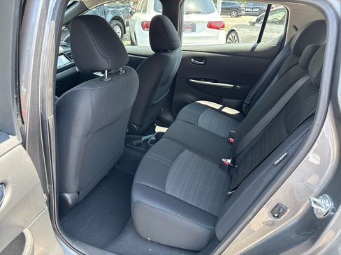 Certified 2024 Nissan Leaf SV Plus FWD image 18