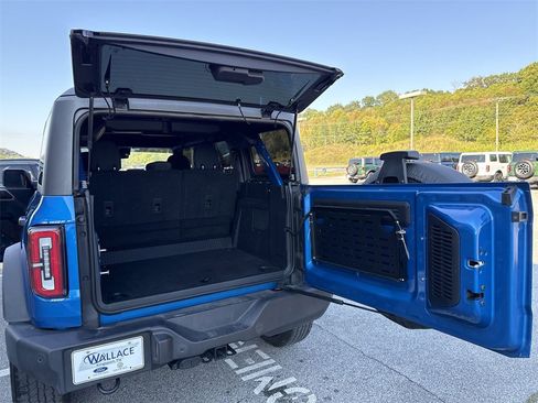 Used 2023 Ford Bronco Big Bend image 42