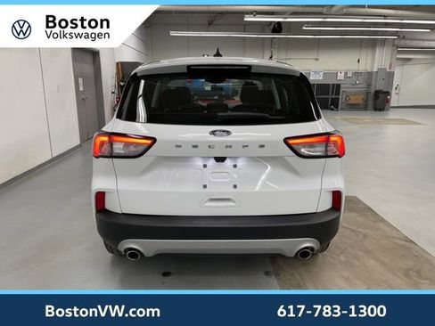 Used 2021 Ford Escape S image 3