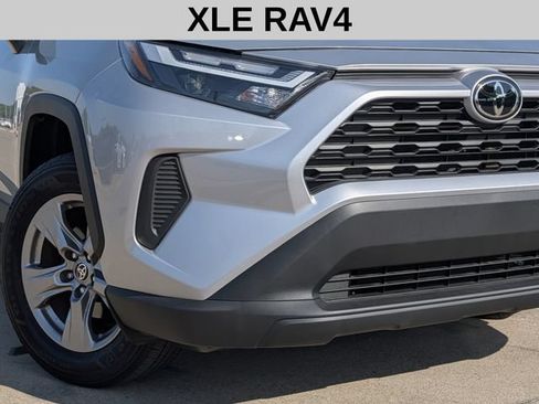 Used 2025 Toyota RAV4 XLE FWD image 3