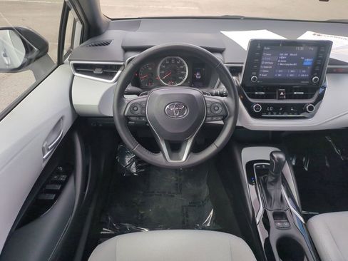 Used 2022 Toyota Corolla SE image 17