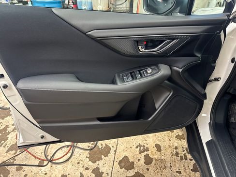 Certified 2025 Subaru Outback Premium w/ Popular Package #1A image 12