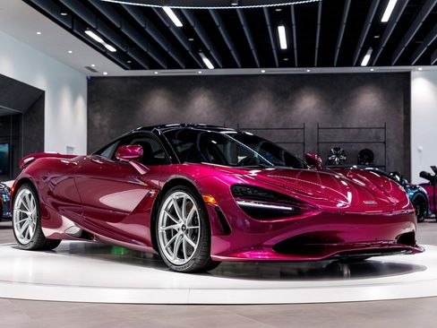 New 2027 McLaren 750S RWD image 29