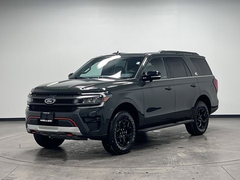 Used 2022 Ford Expedition Timberline image 4
