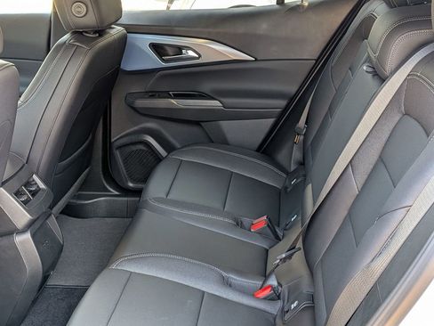 New 2026 Chevrolet Equinox EV LT image 21