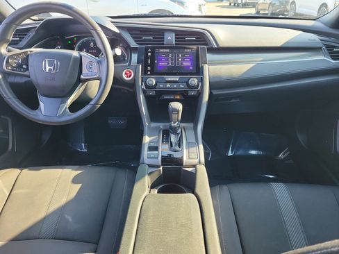 Used 2017 Honda Civic EX image 9
